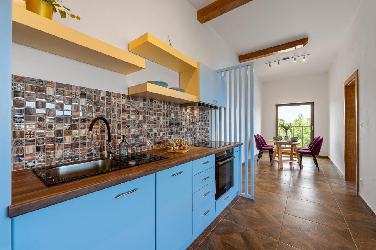 Laskara Garden Apartment By Prague Forest Nové Jirny エクステリア 写真