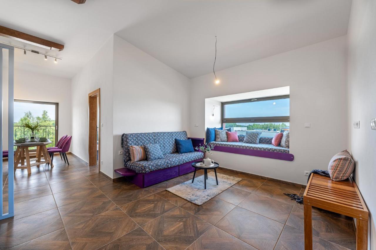 Laskara Garden Apartment By Prague Forest Nové Jirny エクステリア 写真